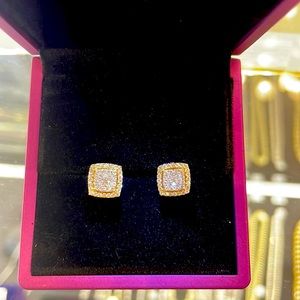 14K solid gold Diamond earrings